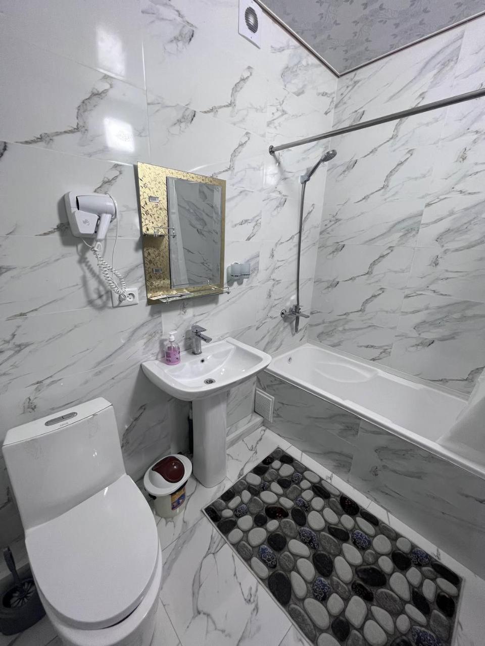Asia Central Boutique Buxoro Luaran gambar