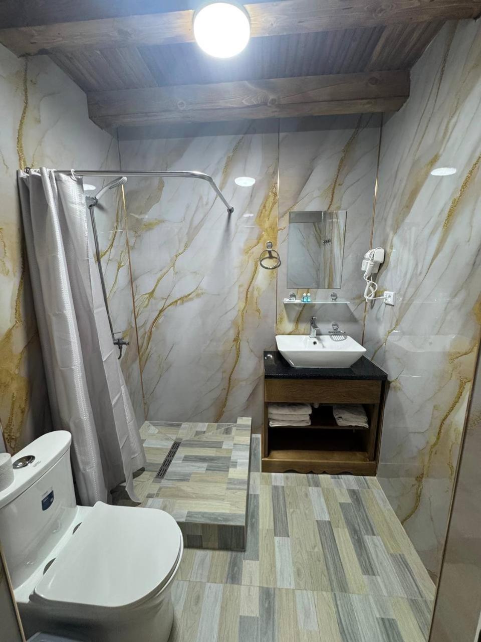 Asia Central Boutique Buxoro Luaran gambar